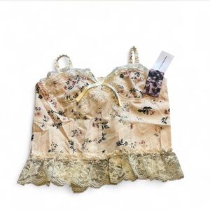 Cider Floral Lace Trim Satin Crop Top‎ in Cream and Pink